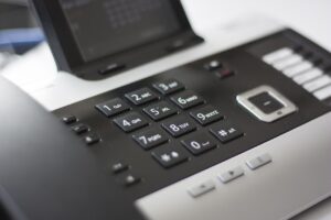 子育てママが電話対応なしでできる仕事は何？