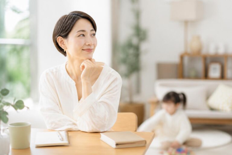 ワーママが転職を考えるとき、つらいと感じる理由とは？